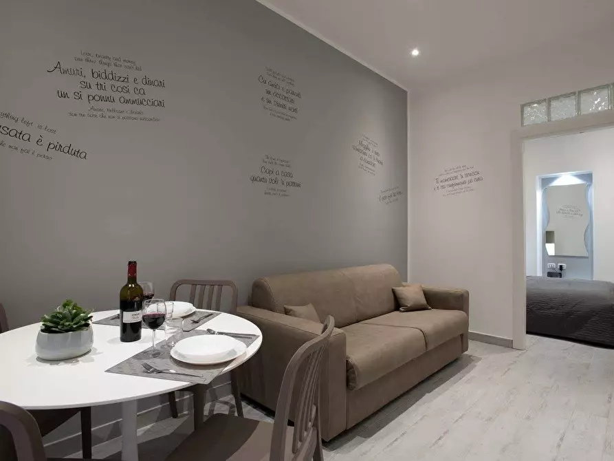 Immagine 2 di Appartamento in vendita  in Vicolo Palmentieri 12 a Palermo