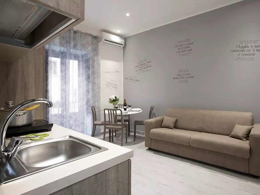 Immagine 8 di Appartamento in vendita  in Vicolo Palmentieri 12 a Palermo