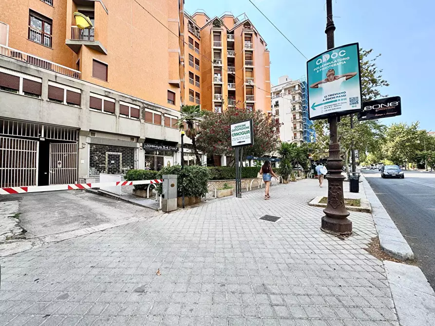 Immagine 6 di Box auto in vendita  in Via Liberta' 54/A a Palermo