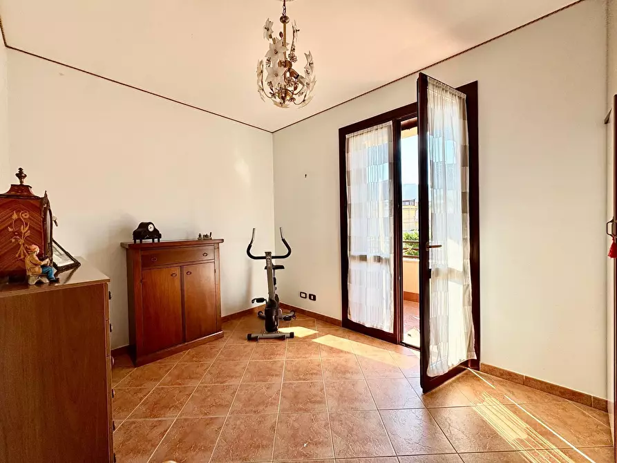 Immagine 9 di Appartamento in vendita  in Via Salvatore Quasimodo 14 a Terrasini