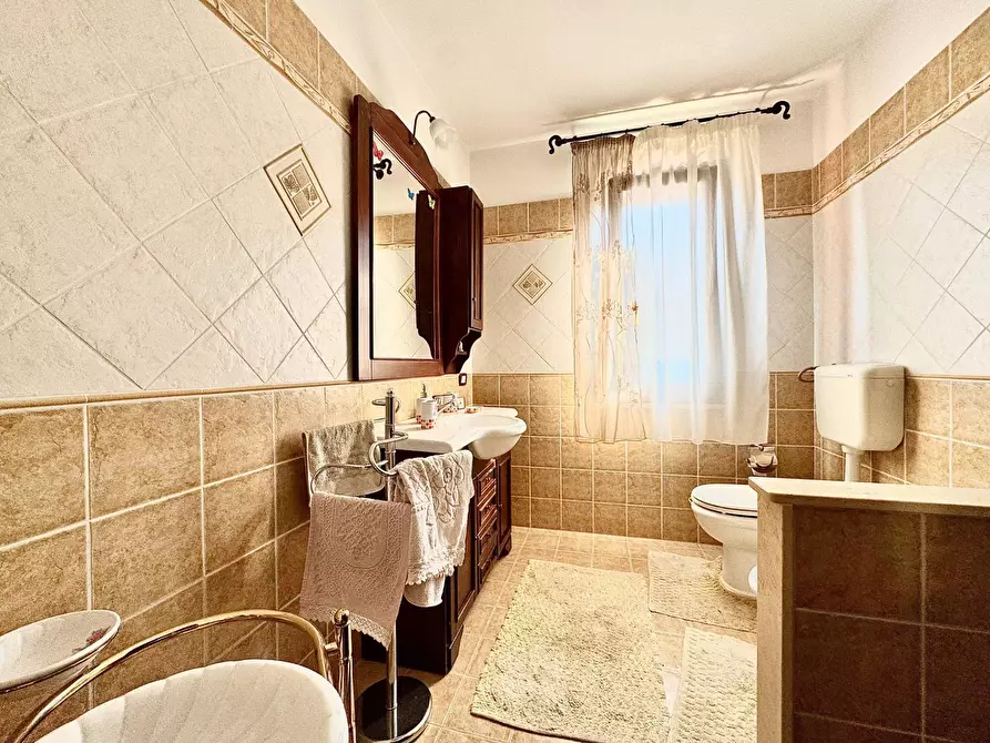 Immagine 10 di Appartamento in vendita  in Via Salvatore Quasimodo 14 a Terrasini