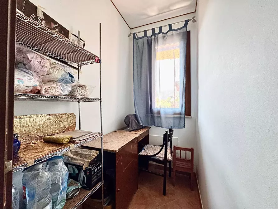 Immagine 13 di Appartamento in vendita  in Via Salvatore Quasimodo 14 a Terrasini