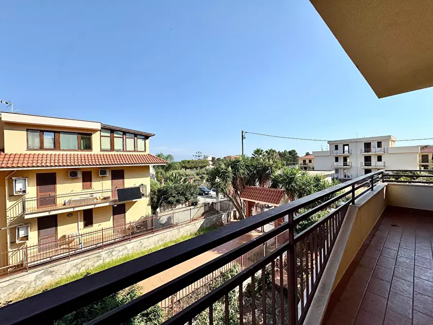 Immagine 15 di Appartamento in vendita  in Via Salvatore Quasimodo 14 a Terrasini