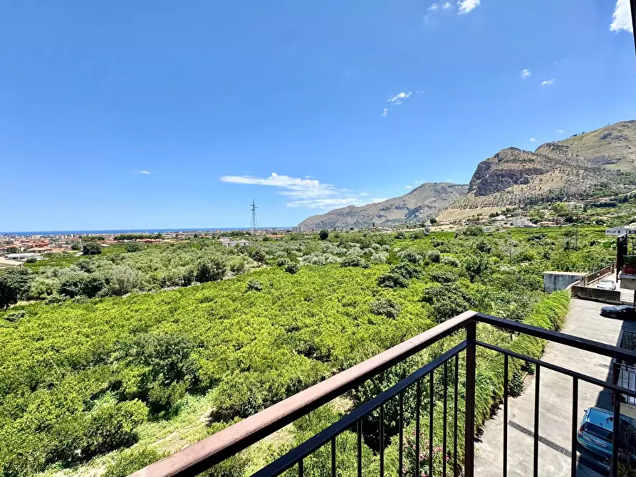 Immagine 9 di Appartamento in vendita  in Via San Benedetto Il Moro 14 a Palermo