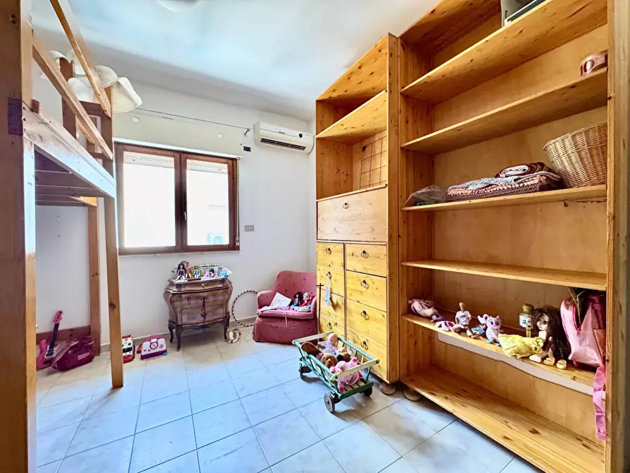 Immagine 11 di Appartamento in vendita  in Via San Benedetto Il Moro 14 a Palermo