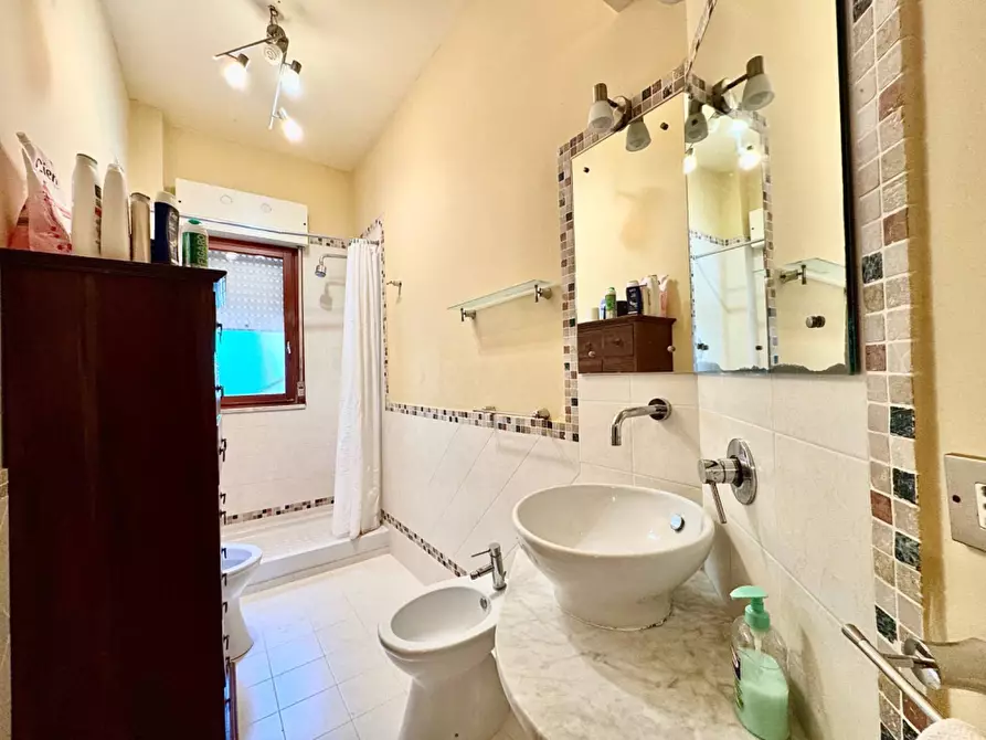 Immagine 14 di Appartamento in vendita  in Via San Benedetto Il Moro 14 a Palermo