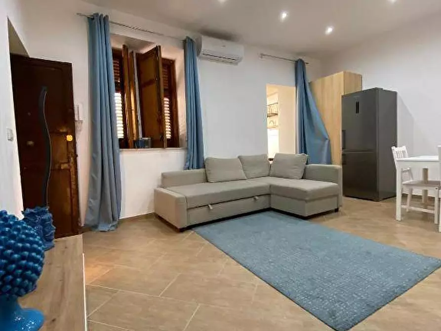 Immagine 10 di Appartamento in affitto  in VICOLO DEI CALZONAI 13 a Palermo