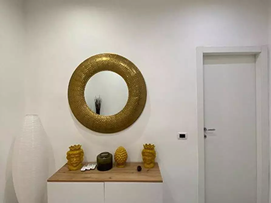 Immagine 11 di Appartamento in affitto  in VICOLO DEI CALZONAI 13 a Palermo