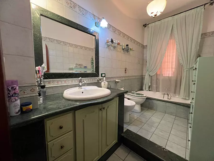 Immagine 10 di Appartamento in vendita  in via tenente morici 33 a Villabate