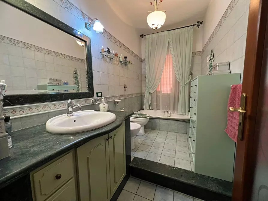 Immagine 11 di Appartamento in vendita  in via tenente morici 33 a Villabate