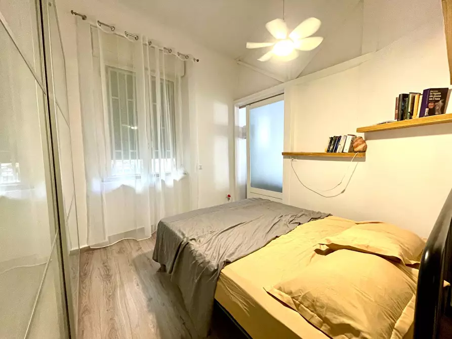 Immagine 33 di Appartamento in vendita  in via sedie volanti 23 a Palermo