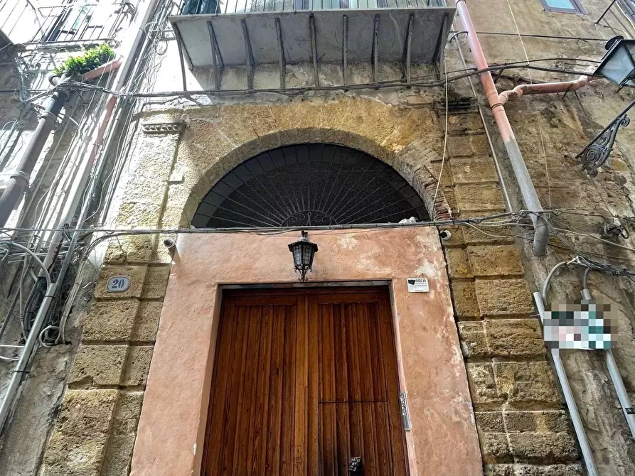 Immagine 1 di Appartamento in vendita  in Via Immacolatella 20 a Palermo