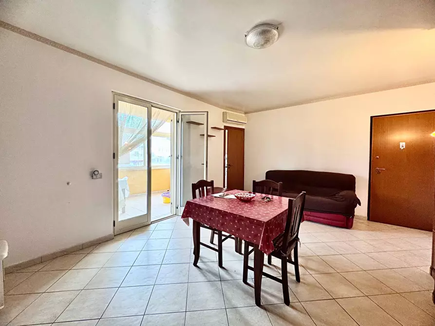 Immagine 14 di Appartamento in vendita  in Via Mario Rapisardi a Capaci