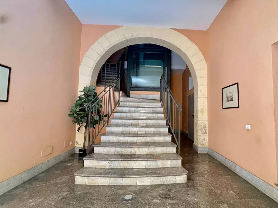 Immagine 4 di Appartamento in vendita  in Via Delle Pergole 97 a Palermo