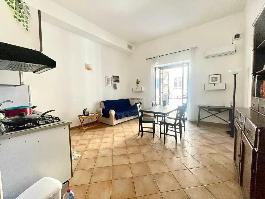 Immagine 6 di Appartamento in vendita  in Via Delle Pergole 97 a Palermo