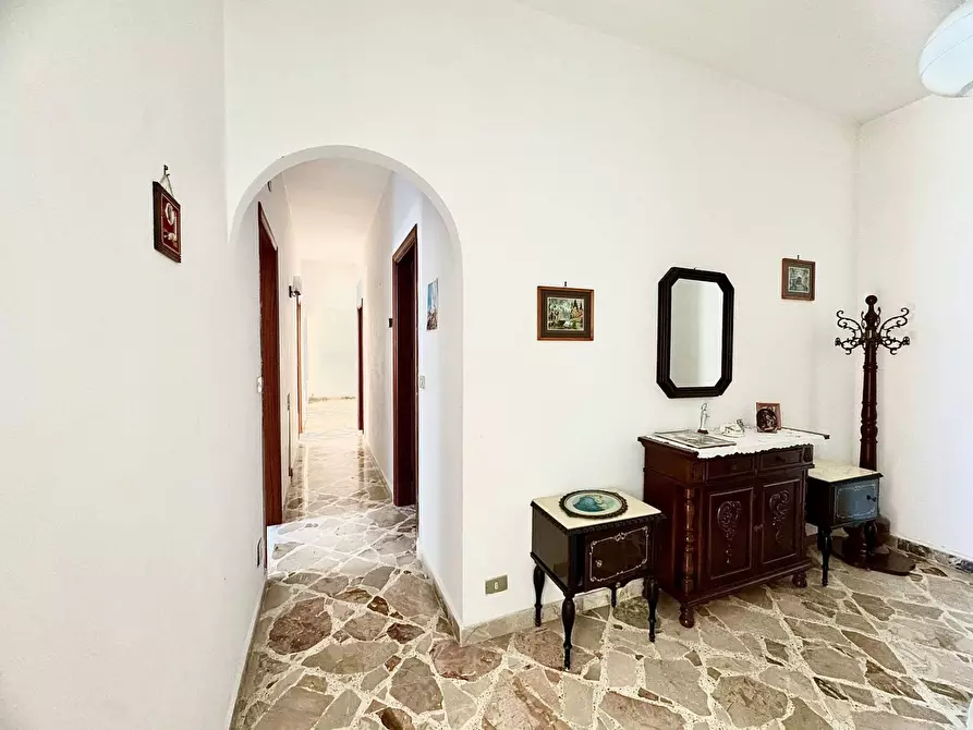 Immagine 4 di Appartamento in vendita  in Via Galileo Galilei 119 a Balestrate