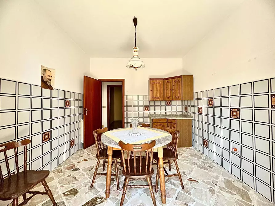 Immagine 5 di Appartamento in vendita  in Via Galileo Galilei 119 a Balestrate