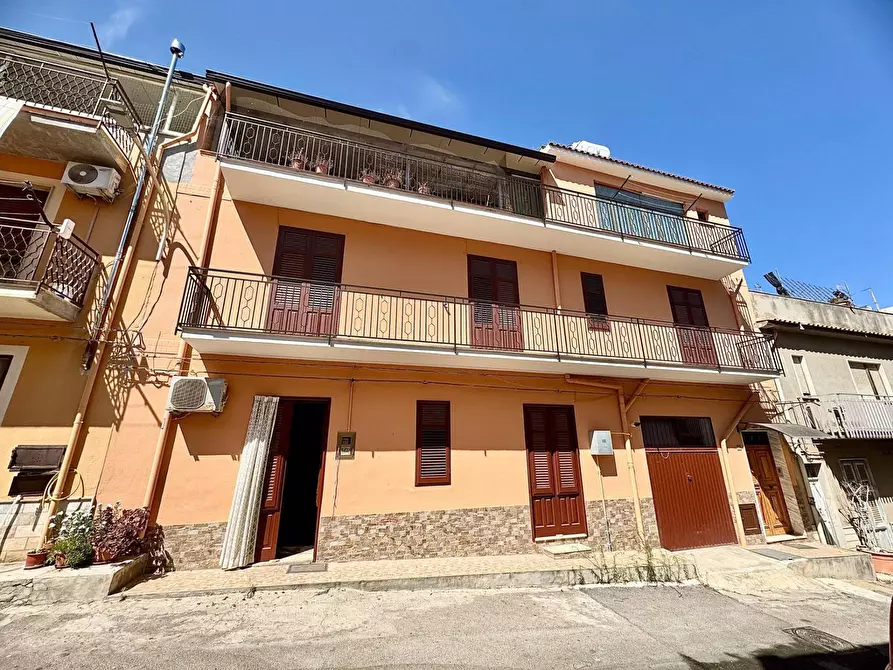 Immagine 12 di Appartamento in vendita  in Via Galileo Galilei 119 a Balestrate