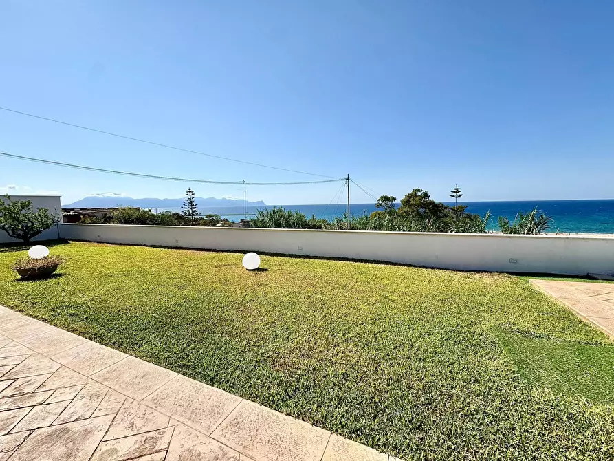 Immagine 33 di Villa in vendita  in Contrada Forgia sic a Balestrate