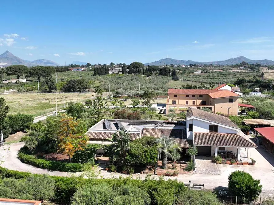 Immagine 2 di Villa in vendita  in Contrada Tobia SNC a Partinico