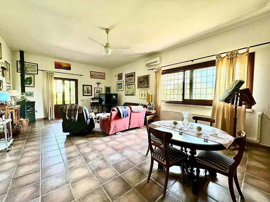 Immagine 7 di Villa in vendita  in Contrada Tobia SNC a Partinico