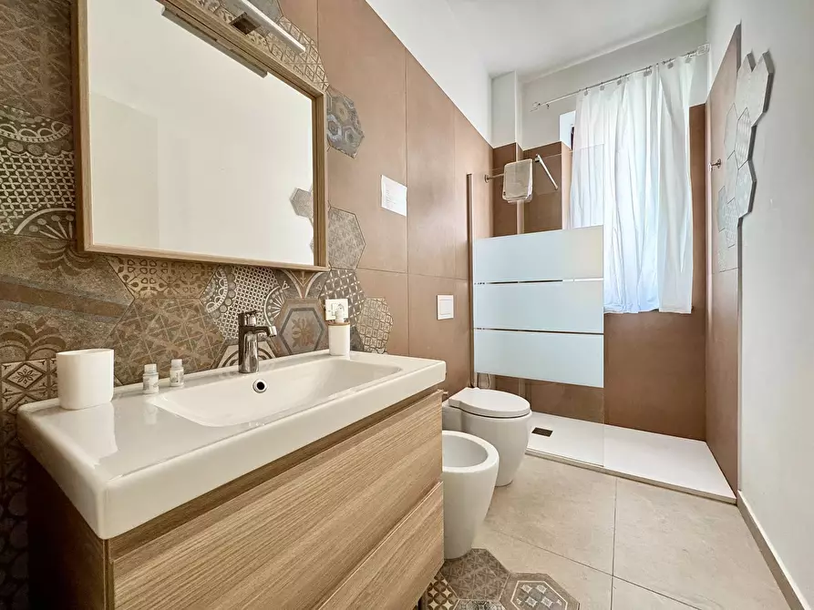 Immagine 11 di Appartamento in vendita  in Via Santa Rosalia 129 a Terrasini