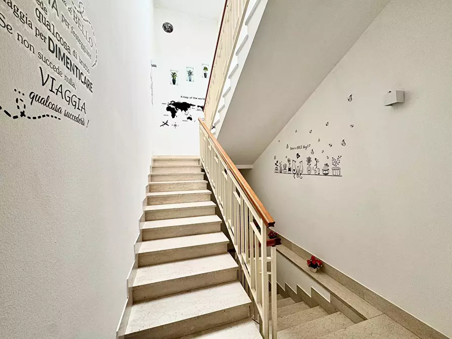 Immagine 26 di Appartamento in vendita  in Via Santa Rosalia 129 a Terrasini