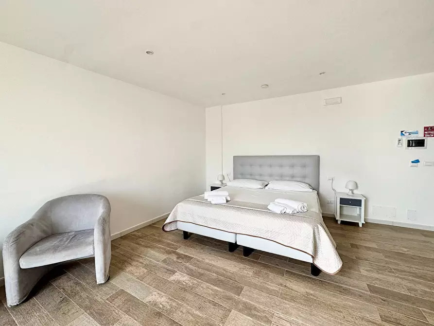 Immagine 15 di Appartamento in vendita  in Via Santa Rosalia 129 a Terrasini