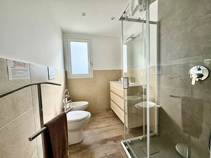 Immagine 17 di Appartamento in vendita  in Via Santa Rosalia 129 a Terrasini