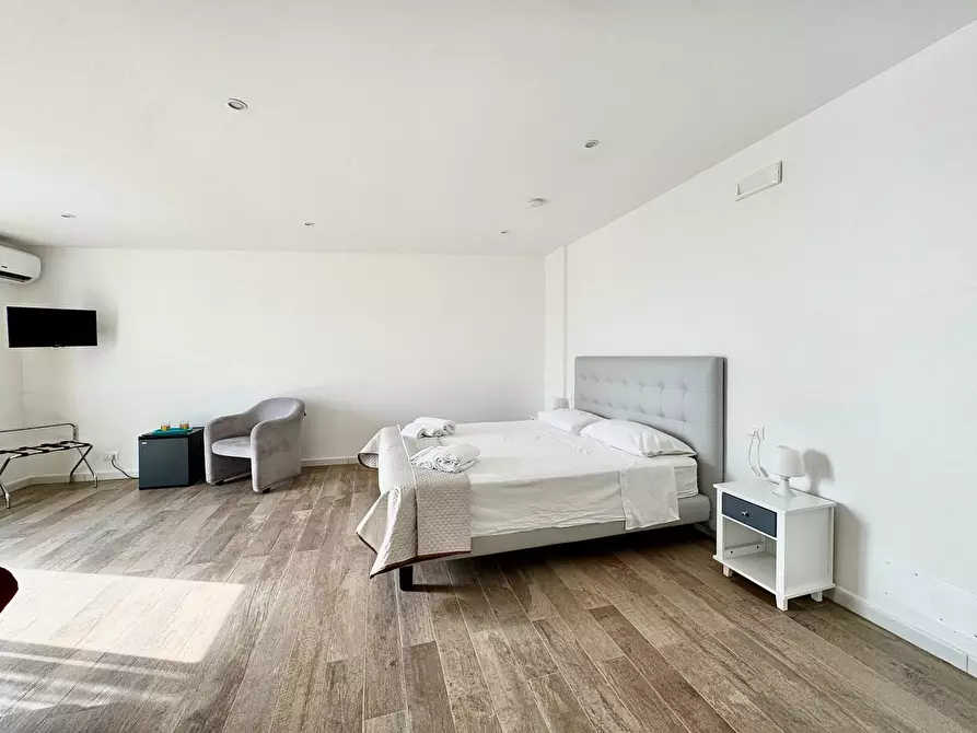 Immagine 16 di Appartamento in vendita  in Via Santa Rosalia 129 a Terrasini