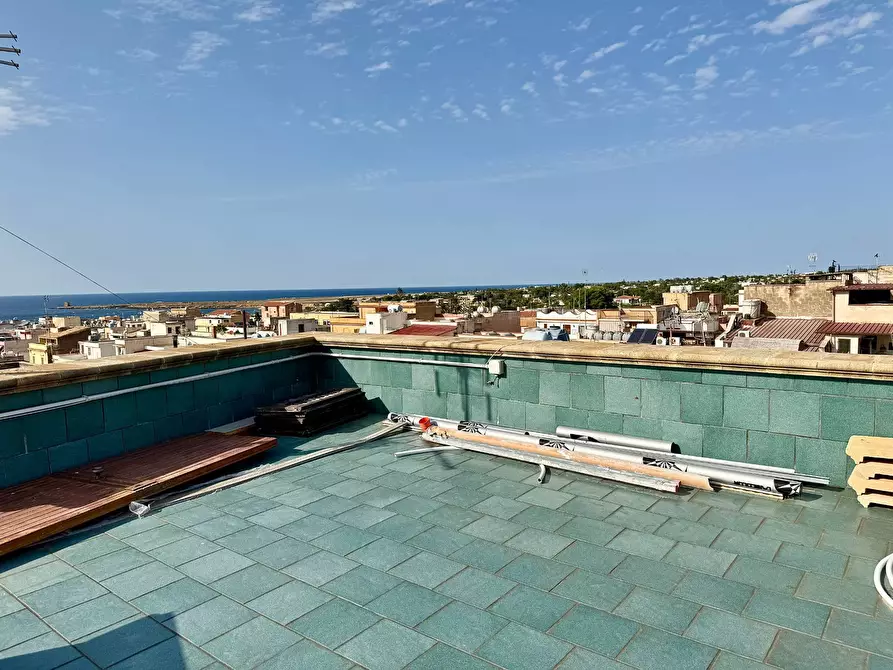 Immagine 30 di Appartamento in vendita  in Via Santa Rosalia 129 a Terrasini