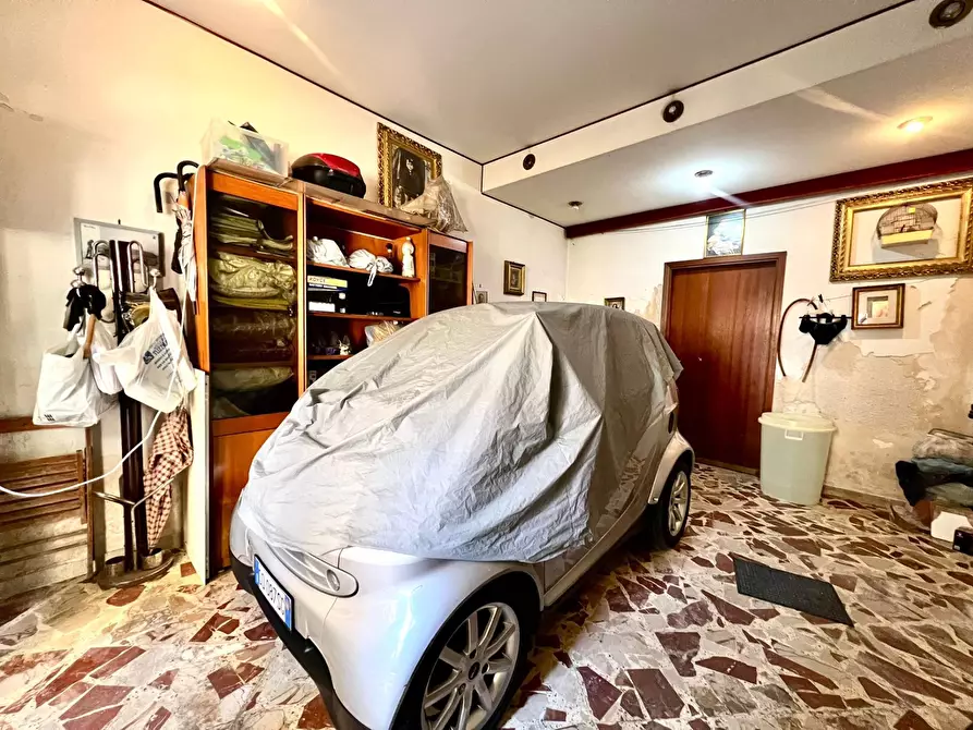 Immagine 1 di Appartamento in vendita  in via Porta di Castro 245 a Palermo