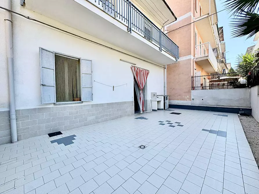 Immagine 10 di Casa indipendente in vendita  in Via Vittorio Bachelet 12-14 a Partinico