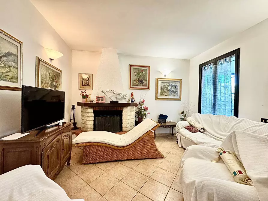 Immagine 27 di Villa in vendita  in Contrada Bosco Falconeria a Partinico