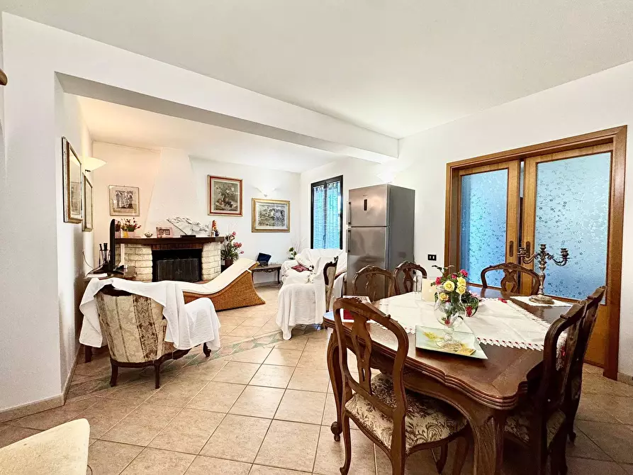 Immagine 28 di Villa in vendita  in Contrada Bosco Falconeria a Partinico