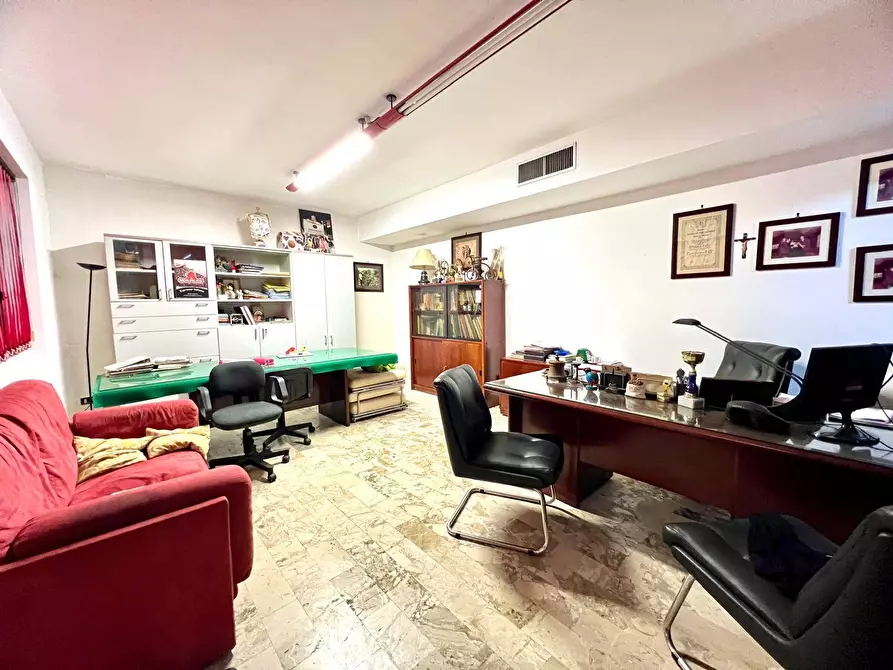 Immagine 2 di Locale commerciale in affitto  in VIA SAN GIOVANNI DI DIO 13 a Palermo