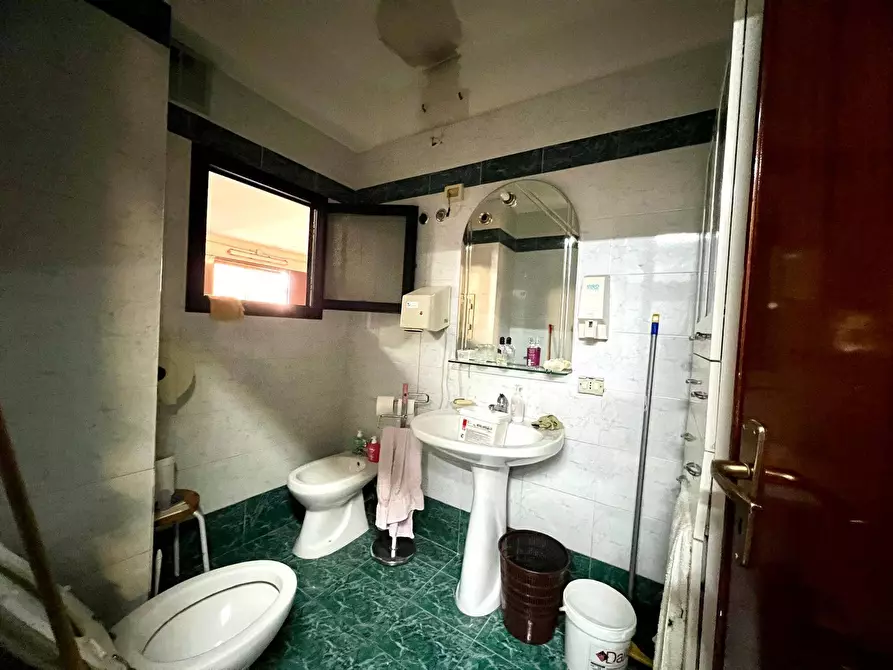 Immagine 5 di Locale commerciale in affitto  in VIA SAN GIOVANNI DI DIO 13 a Palermo