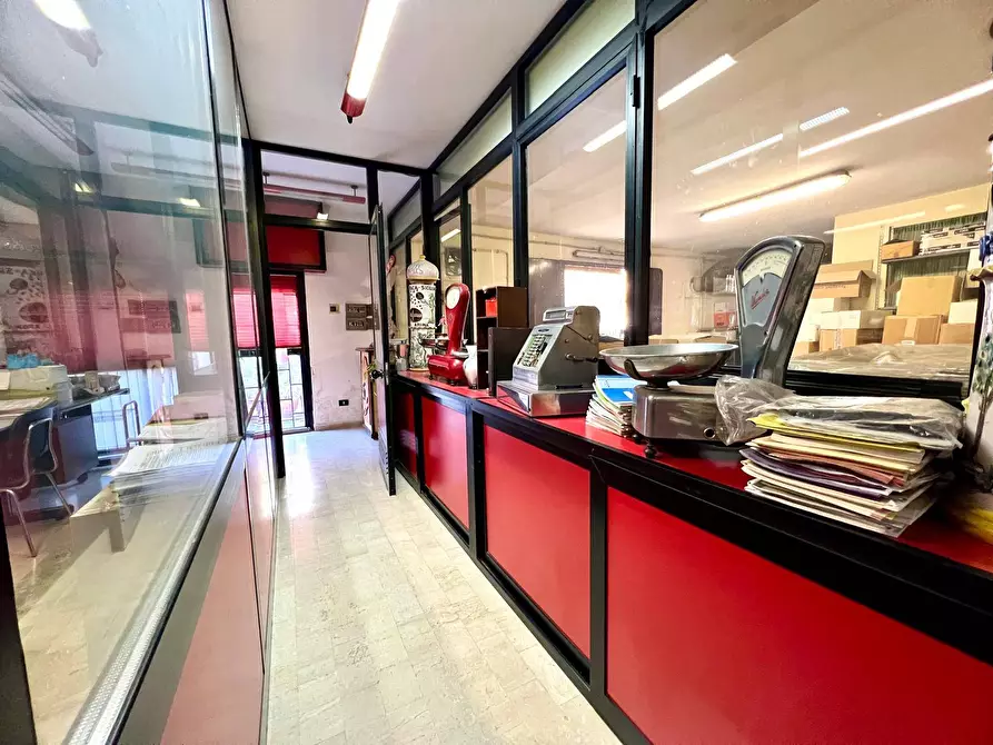 Immagine 8 di Locale commerciale in affitto  in VIA SAN GIOVANNI DI DIO 13 a Palermo