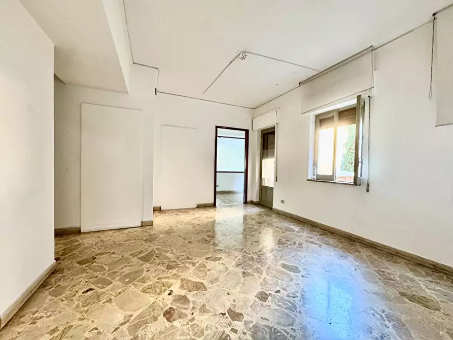 Immagine 10 di Appartamento in vendita  in via sciuti 6 a Palermo