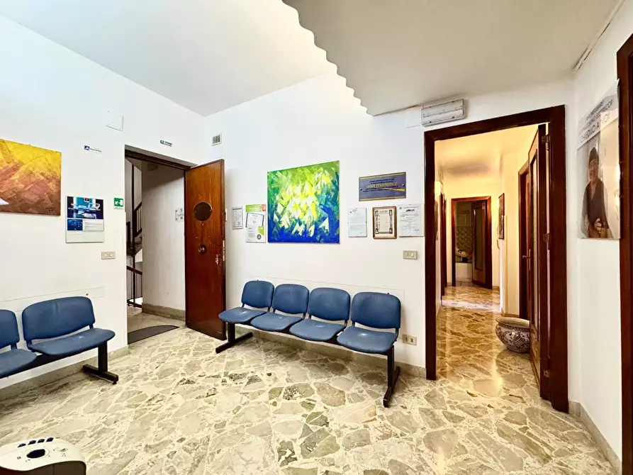 Immagine 4 di Appartamento in vendita  in via sciuti 6 a Palermo