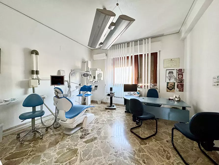 Immagine 6 di Appartamento in vendita  in via sciuti 6 a Palermo