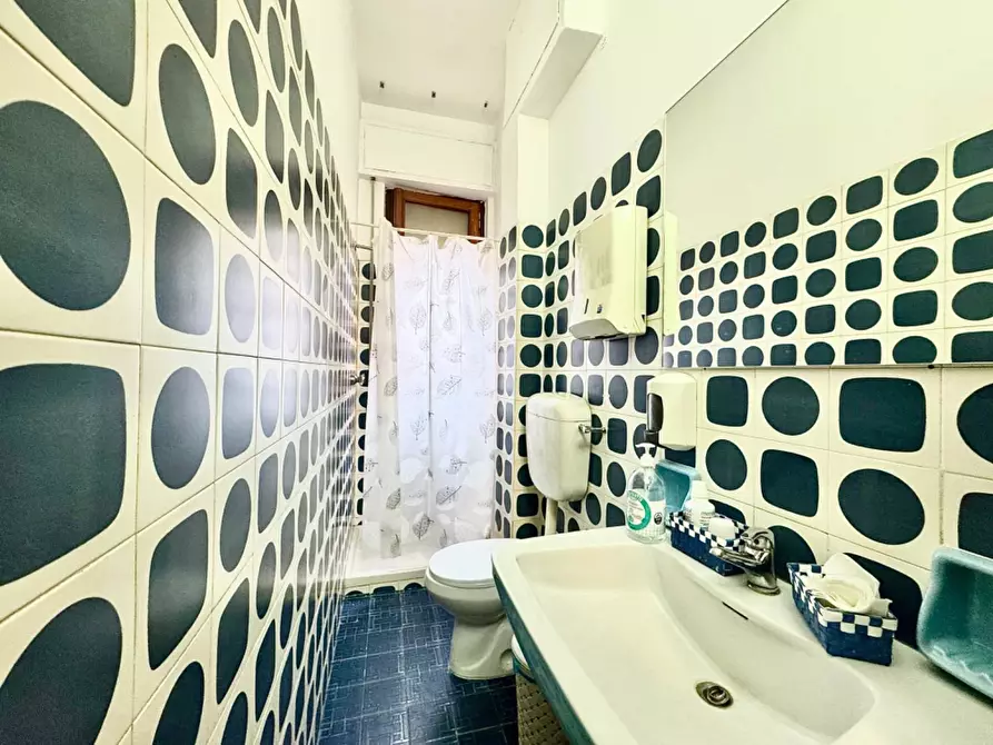 Immagine 8 di Appartamento in vendita  in via sciuti 6 a Palermo