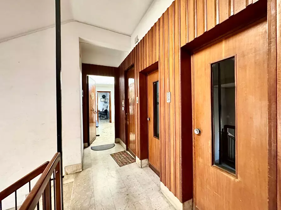 Immagine 11 di Appartamento in vendita  in via sciuti 6 a Palermo