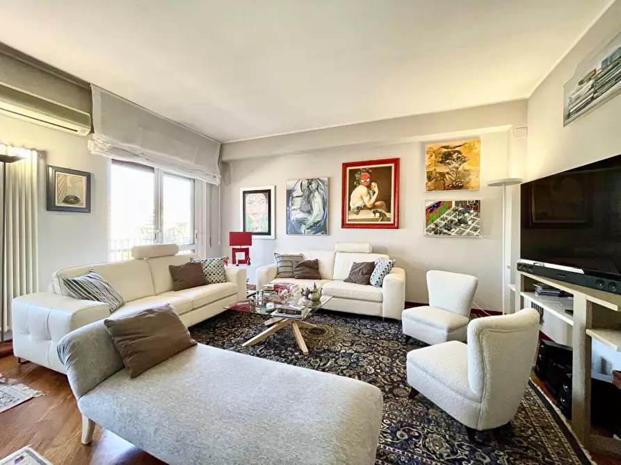 Immagine 5 di Appartamento in vendita  in via antonio pacinotti 64 a Palermo