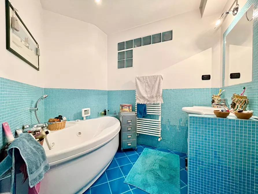 Immagine 16 di Appartamento in vendita  in via antonio pacinotti 64 a Palermo