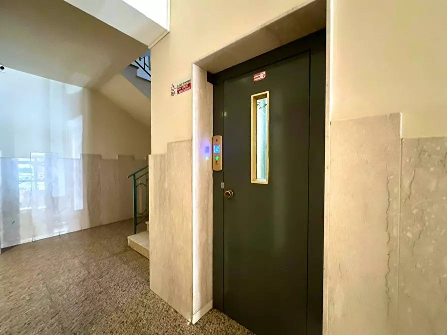 Immagine 20 di Appartamento in vendita  in via fedele fortunato 14 a Palermo