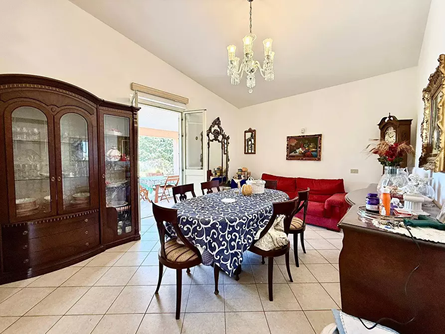 Immagine 10 di Villa in vendita  in Contrada Pantalina a Capaci