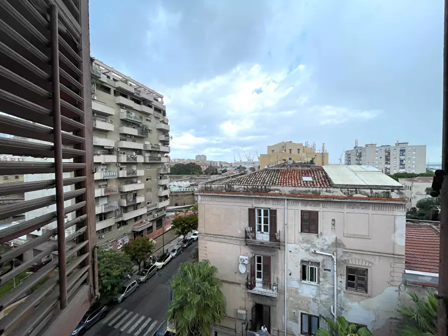 Immagine 10 di Attico in vendita  in Via Ettore Ximenes 78 a Palermo