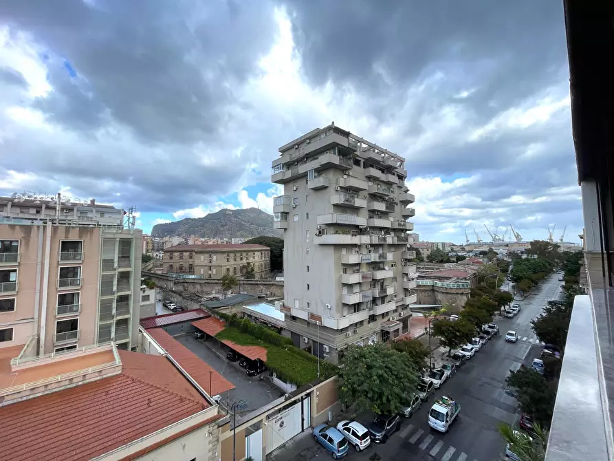 Immagine 4 di Attico in vendita  in Via Ettore Ximenes 78 a Palermo