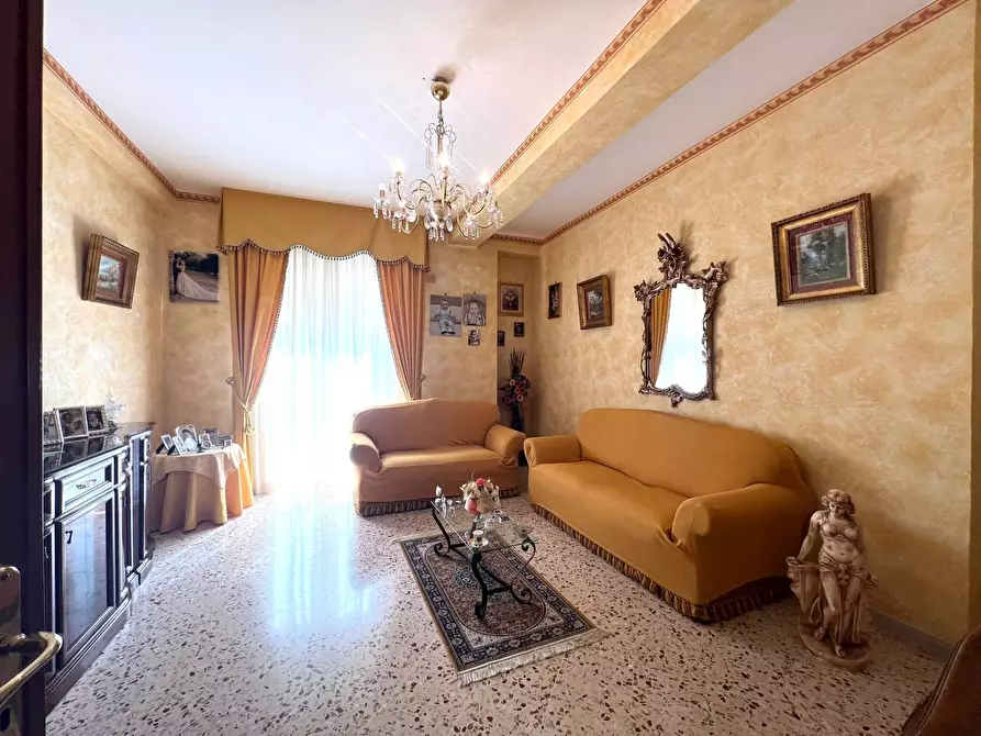 Immagine 2 di Appartamento in vendita  in via assoro 14 a Palermo